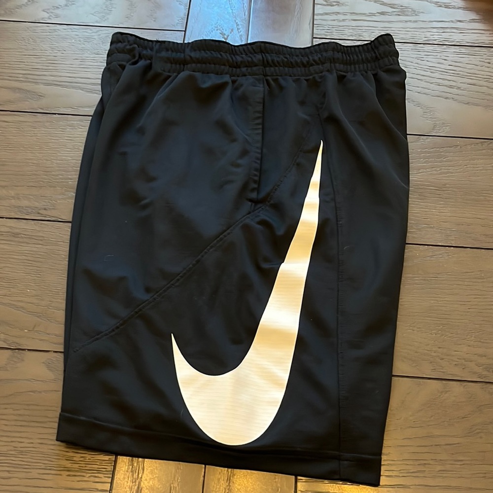 Boys Black Nike Athletic Shorts - Size L